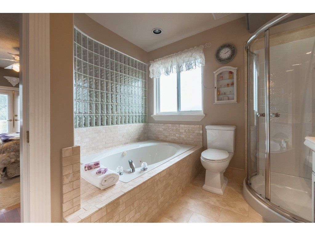 listing image 1105505861291359189