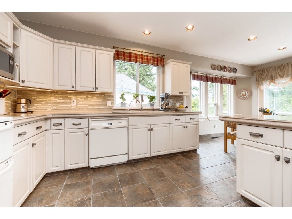 listing image 1101345917360765701