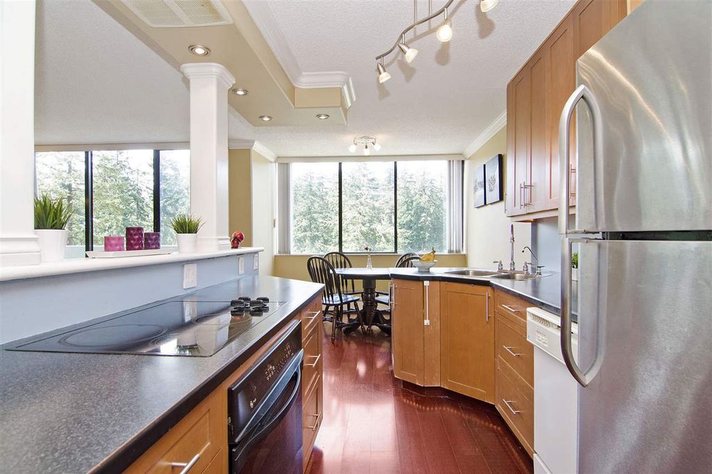 listing image 1101753150828646471