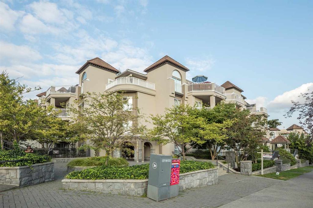 listing image 1100353285624668958