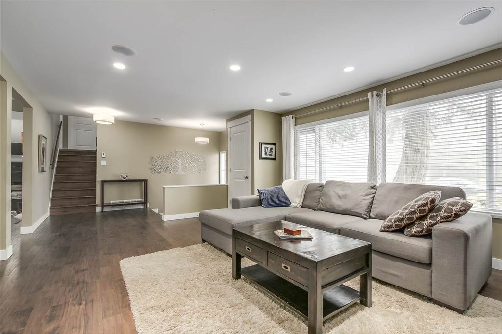 listing image 1108289517372631405