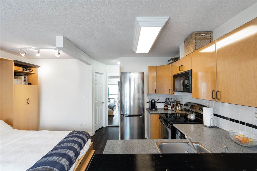 listing image 1105285502692812238