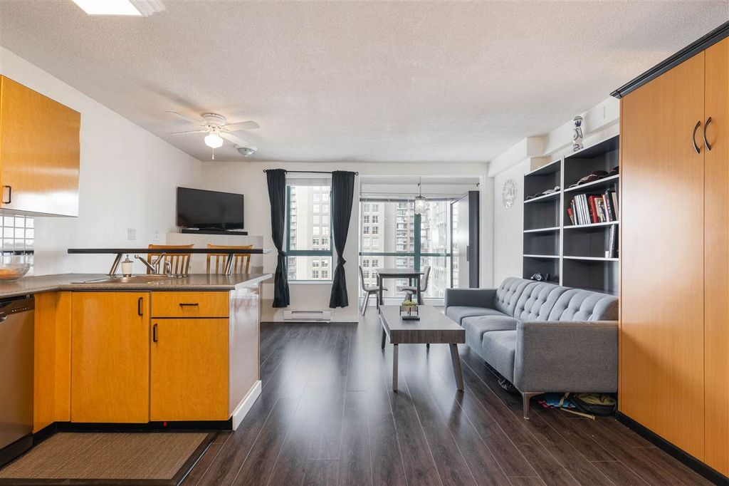 listing image 1101705938796465042