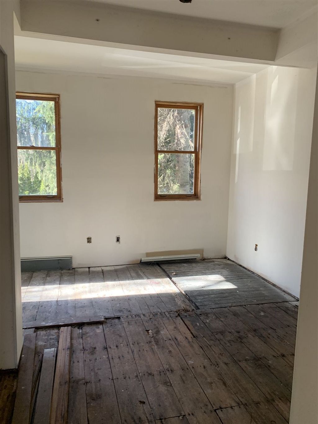 listing image 1106165600711835962