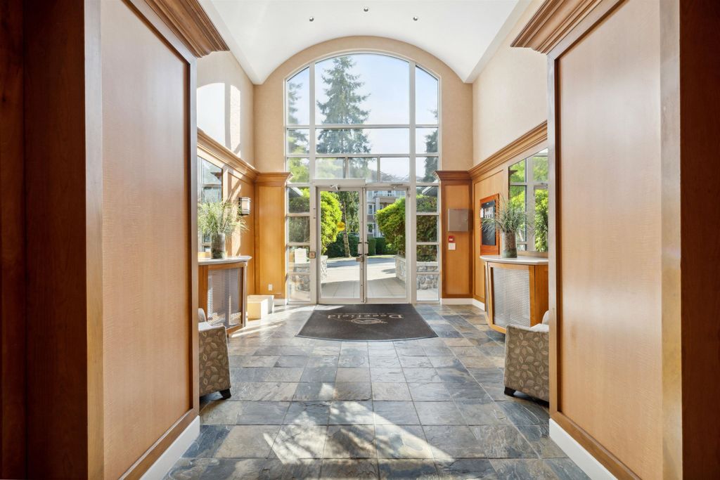 listing image 1106947076214950232