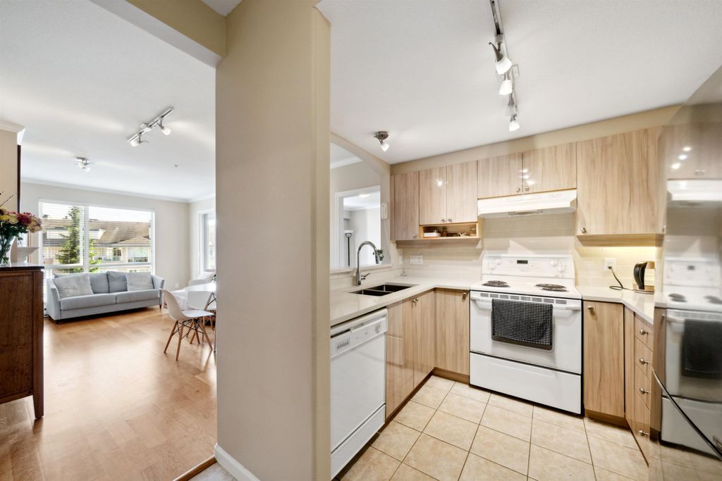 listing image 1109410936034397711