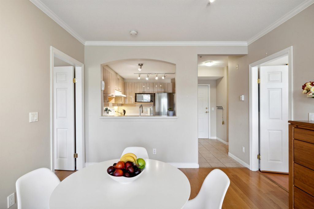 listing image 1108221551676596713