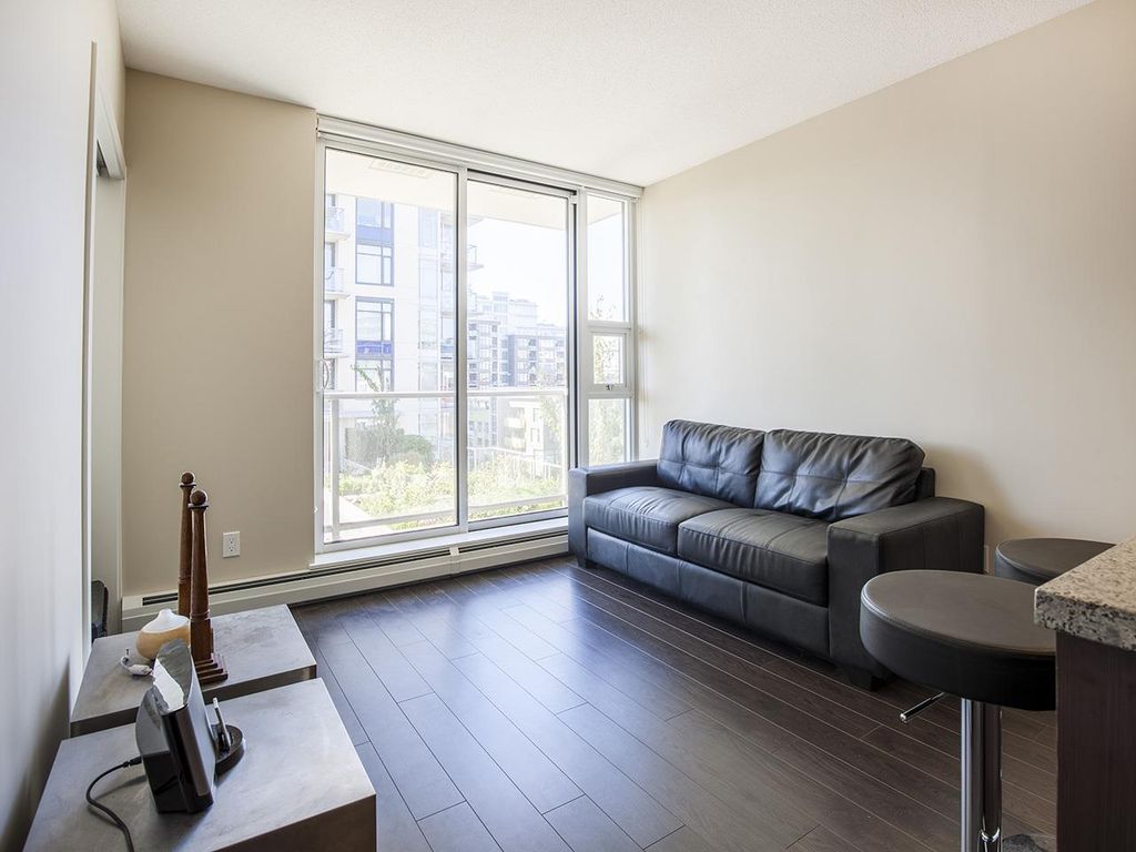 listing image 1103490577892514213