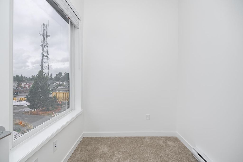 listing image 1106482479533162362
