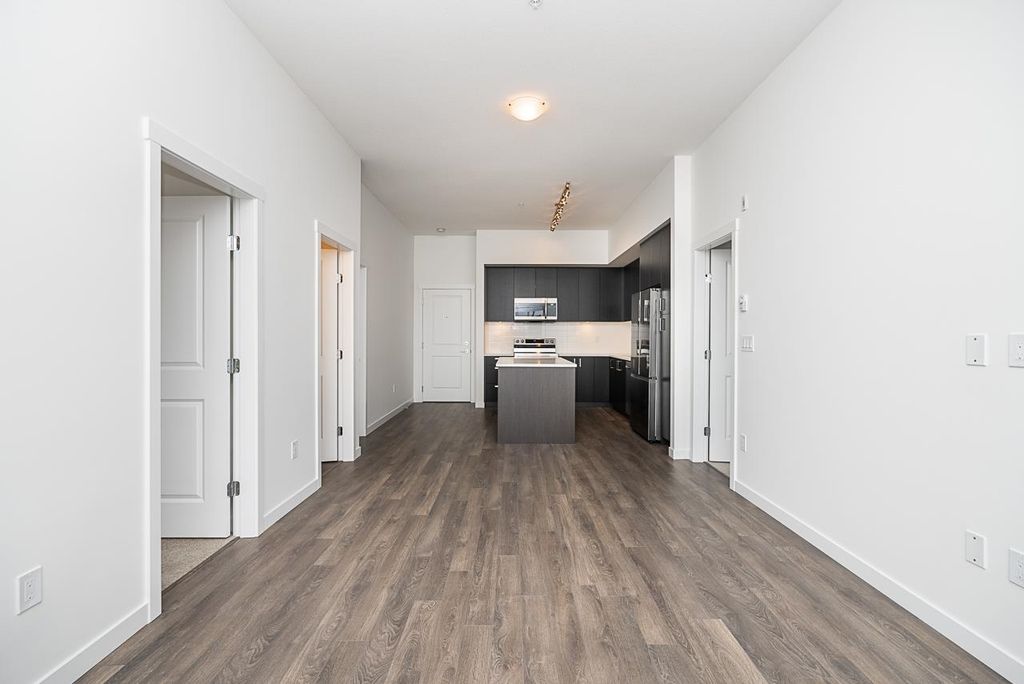 listing image 1103632523016143416