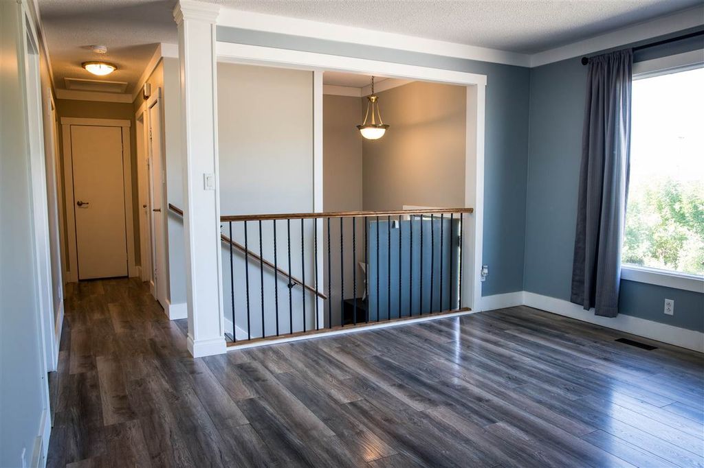 listing image 1108319760814396201