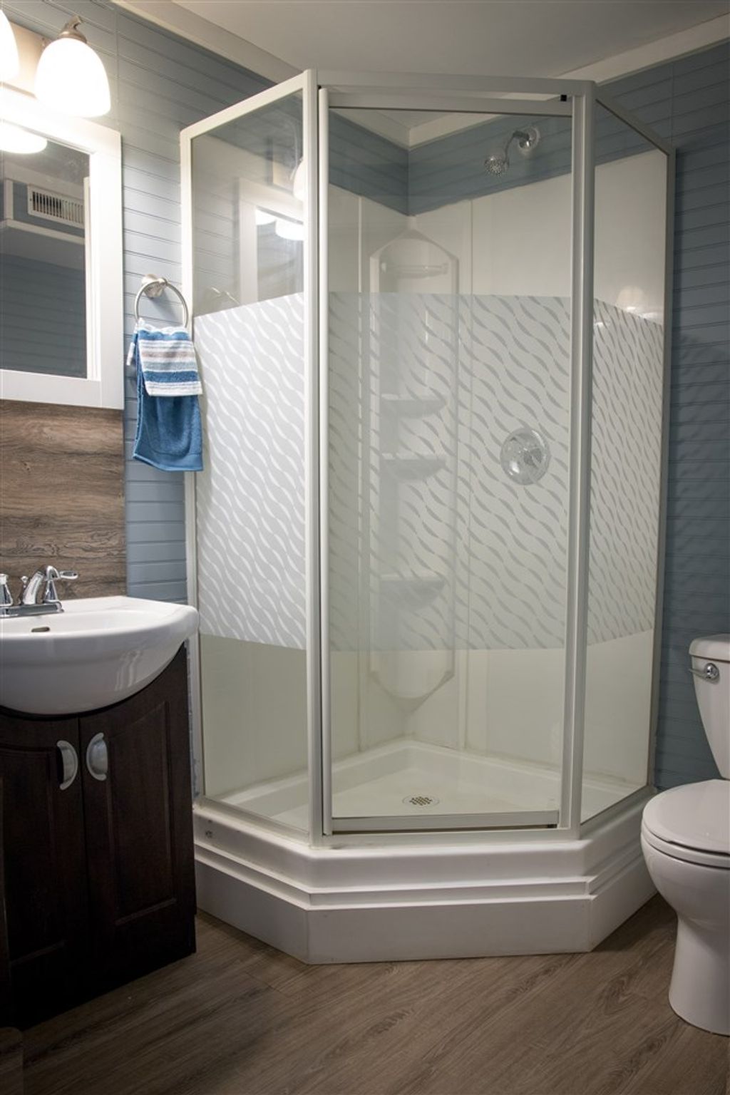 listing image 1107137868418542260
