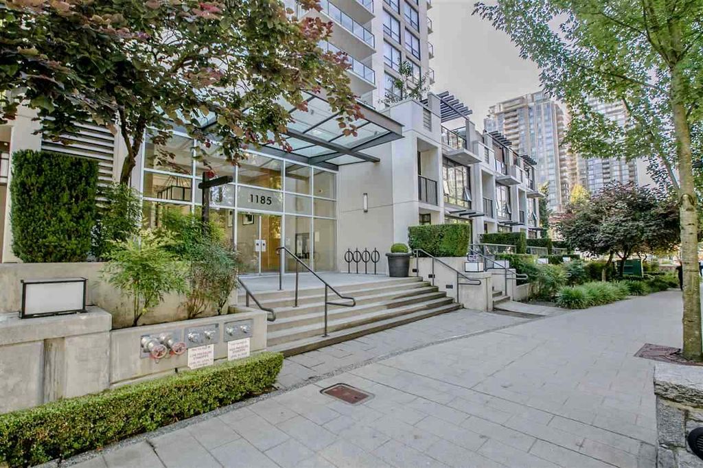 listing image 1105912044402504748