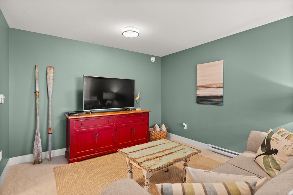 listing image 1103582045819669100