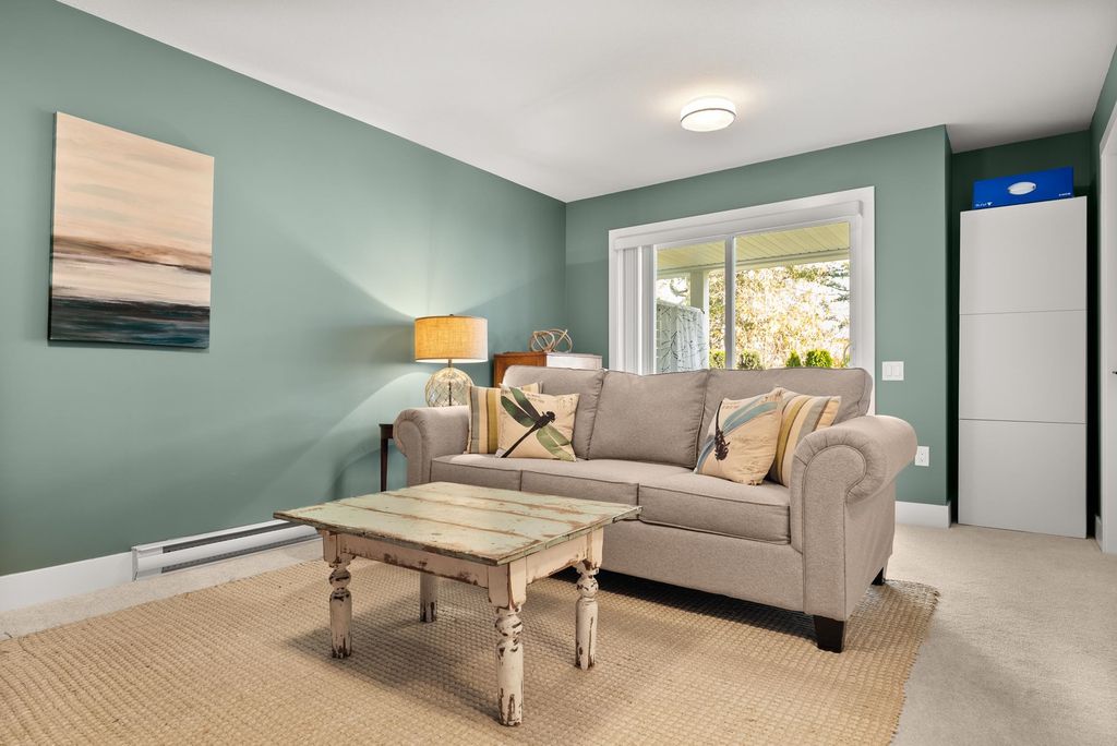 listing image 1103998710856858394