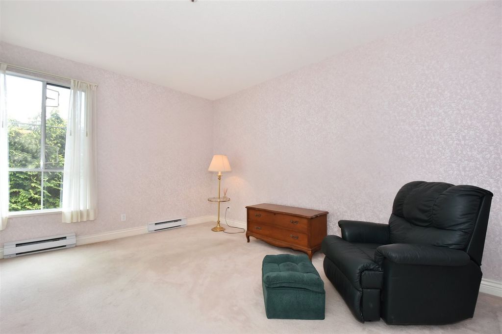 listing image 1101722680000083011