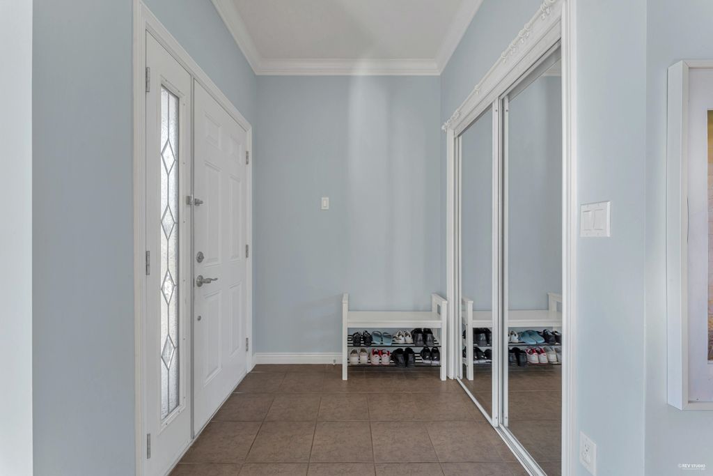 listing image 1107153343033933946