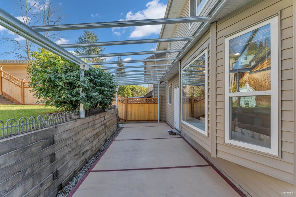 listing image 1102560538608406311