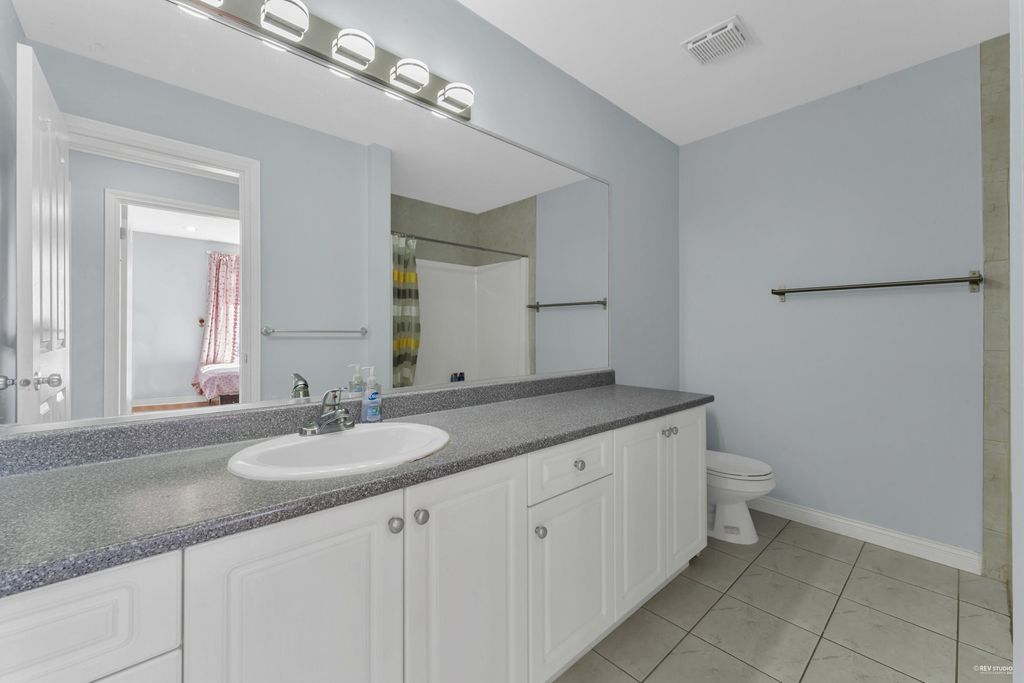 listing image 1107694887068927621