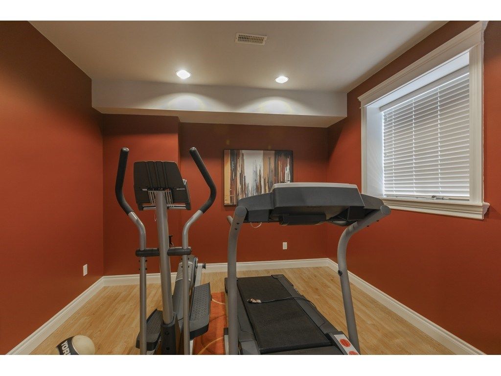 listing image 1107242127577781099