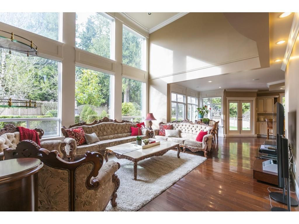 listing image 1102580100098693357