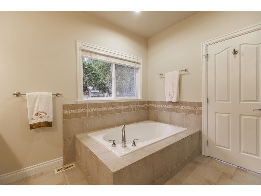 listing image 1105530483628881205