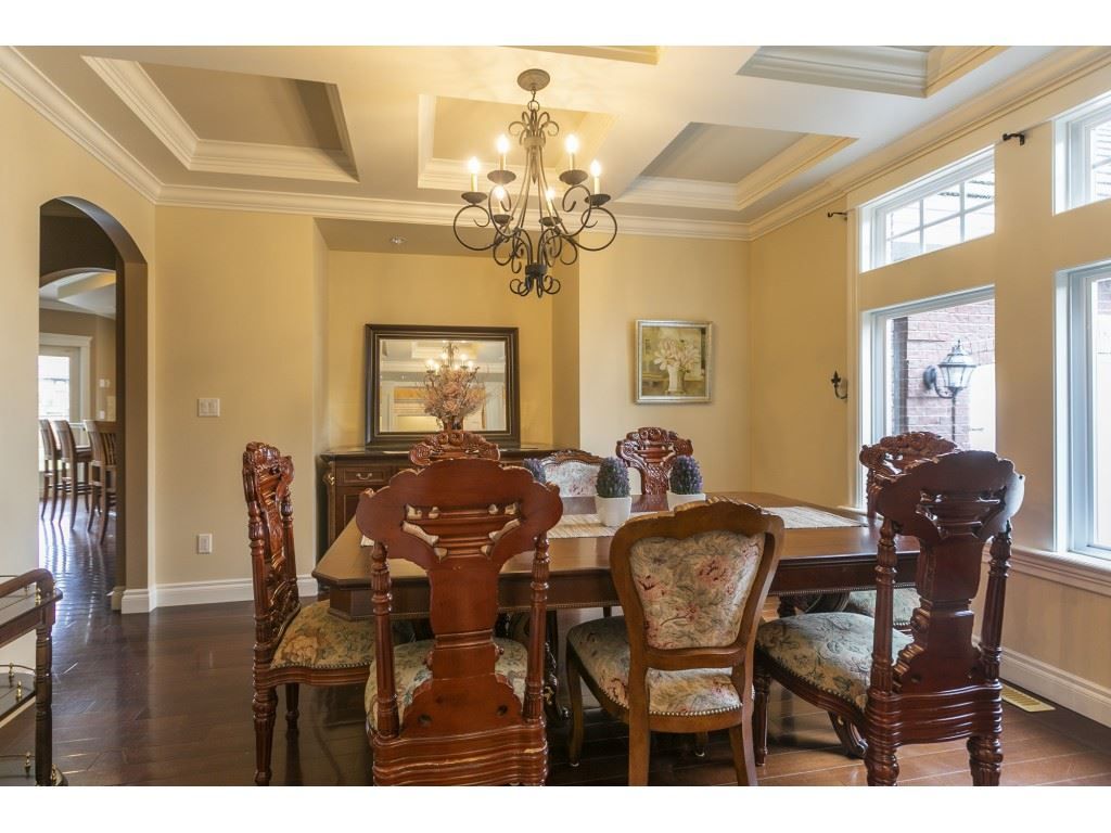 listing image 1107890349042065215