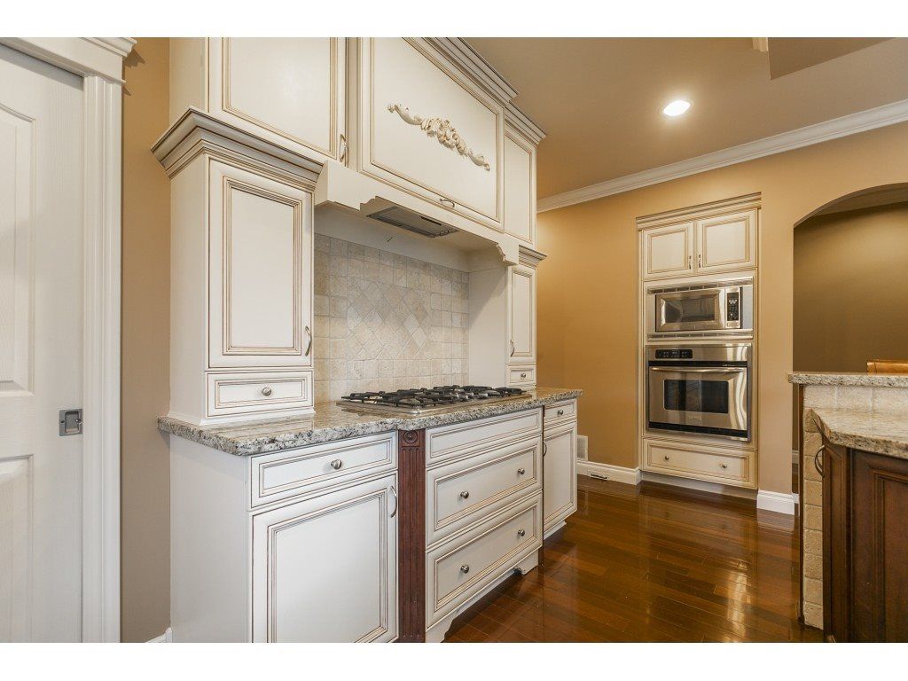 listing image 1105830240063547600