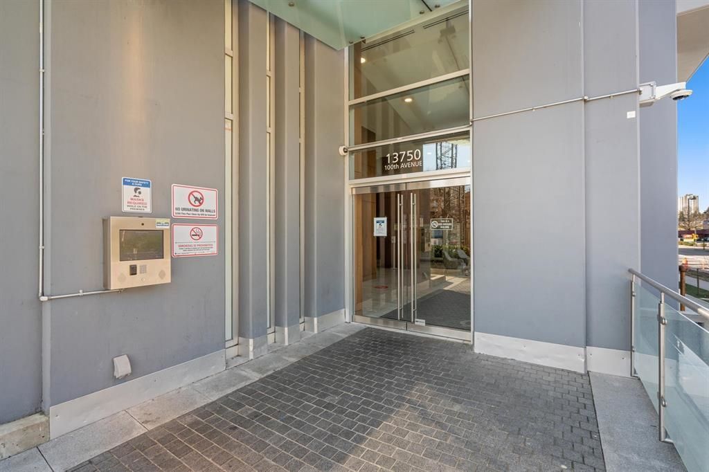 listing image 1103629799652236937