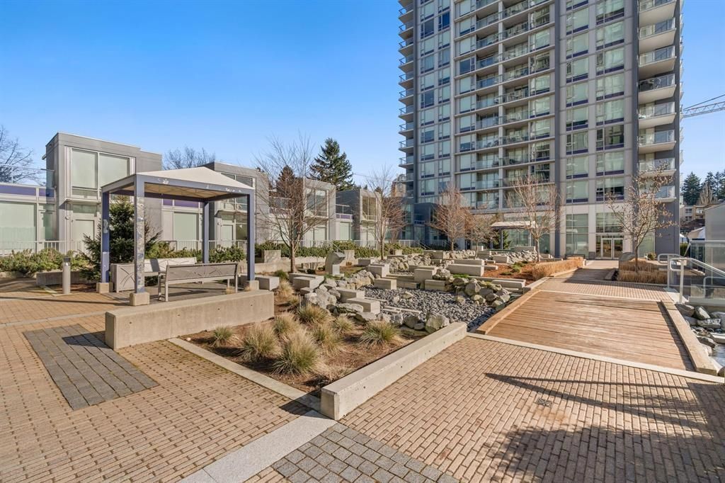 listing image 1109125350895178059