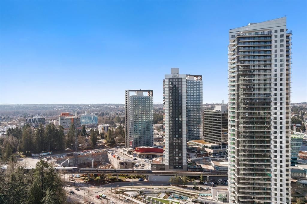 listing image 1107098819745779458