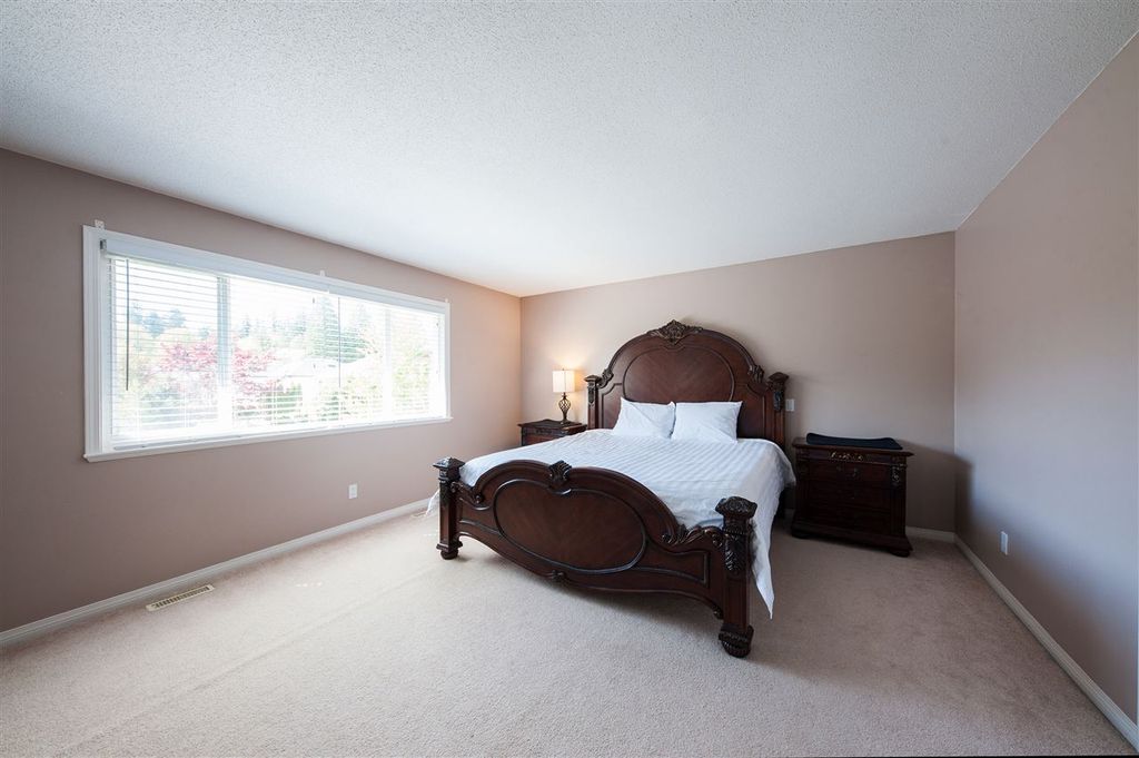 listing image 1105450959490994654