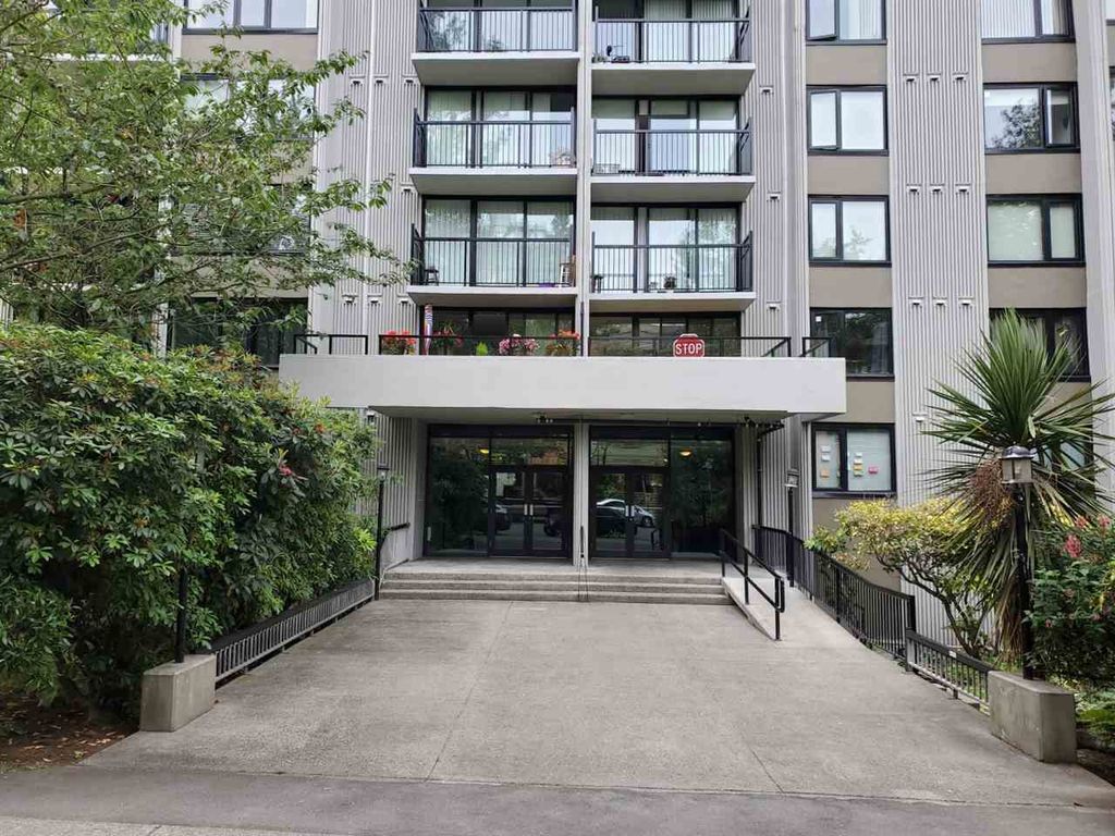 listing image 1107019356199475155