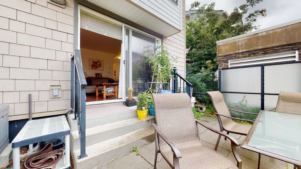 listing image 1108050149293985178