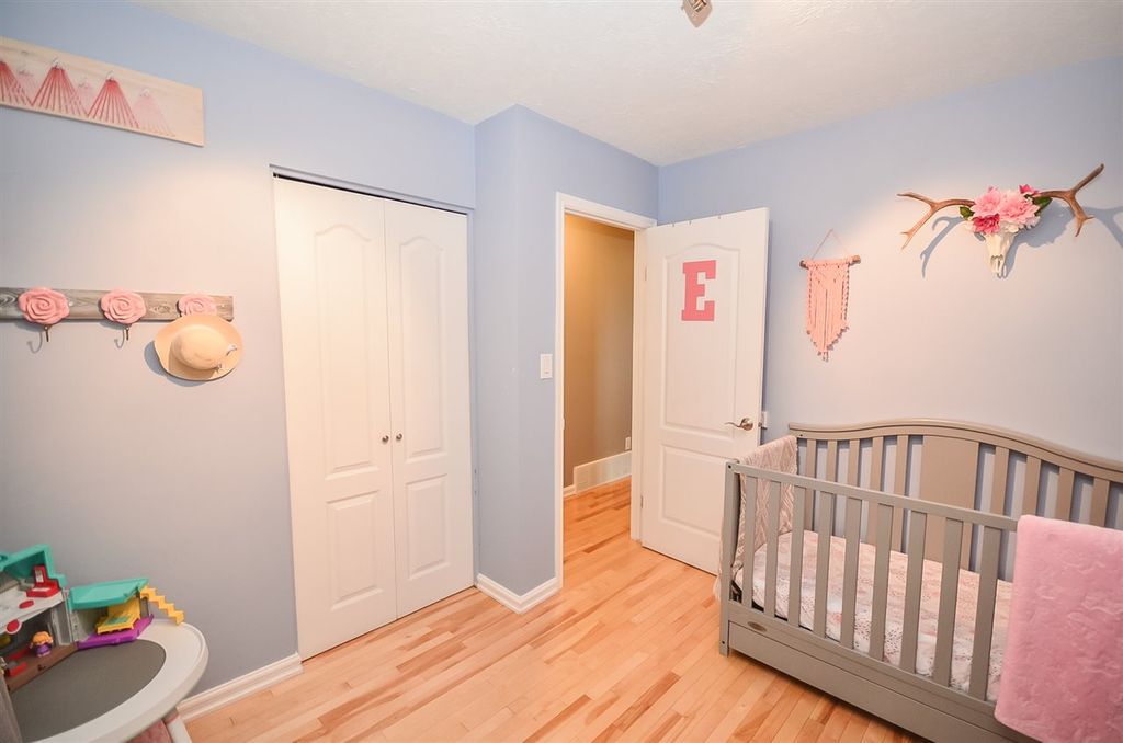 listing image 1103527133207520475