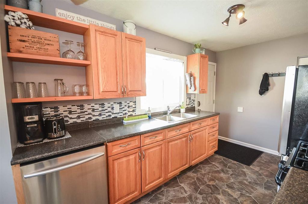 listing image 1107216964090937045