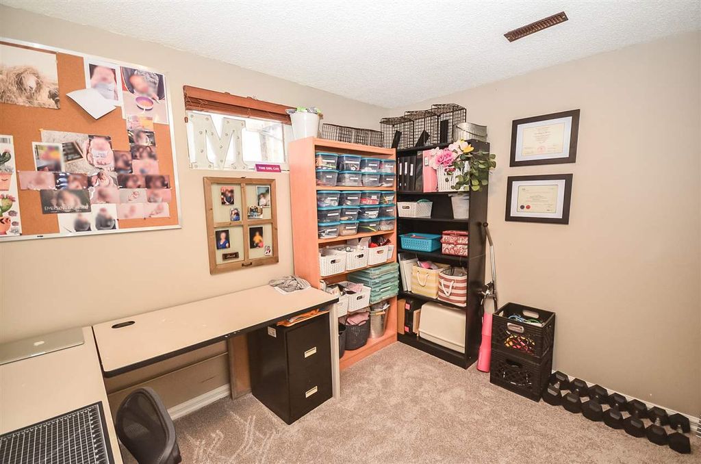 listing image 1101560929473756537