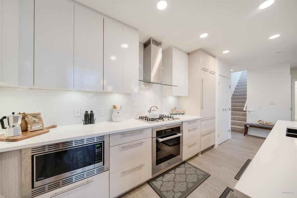 listing image 1107343104395270797