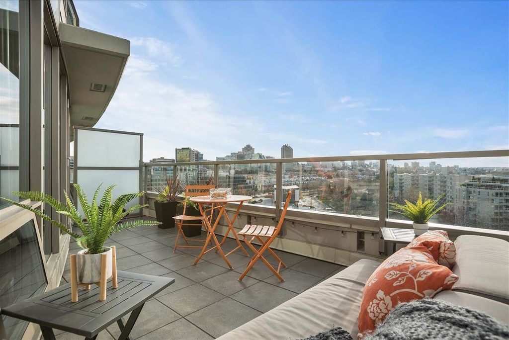 listing image 1100401875842460597