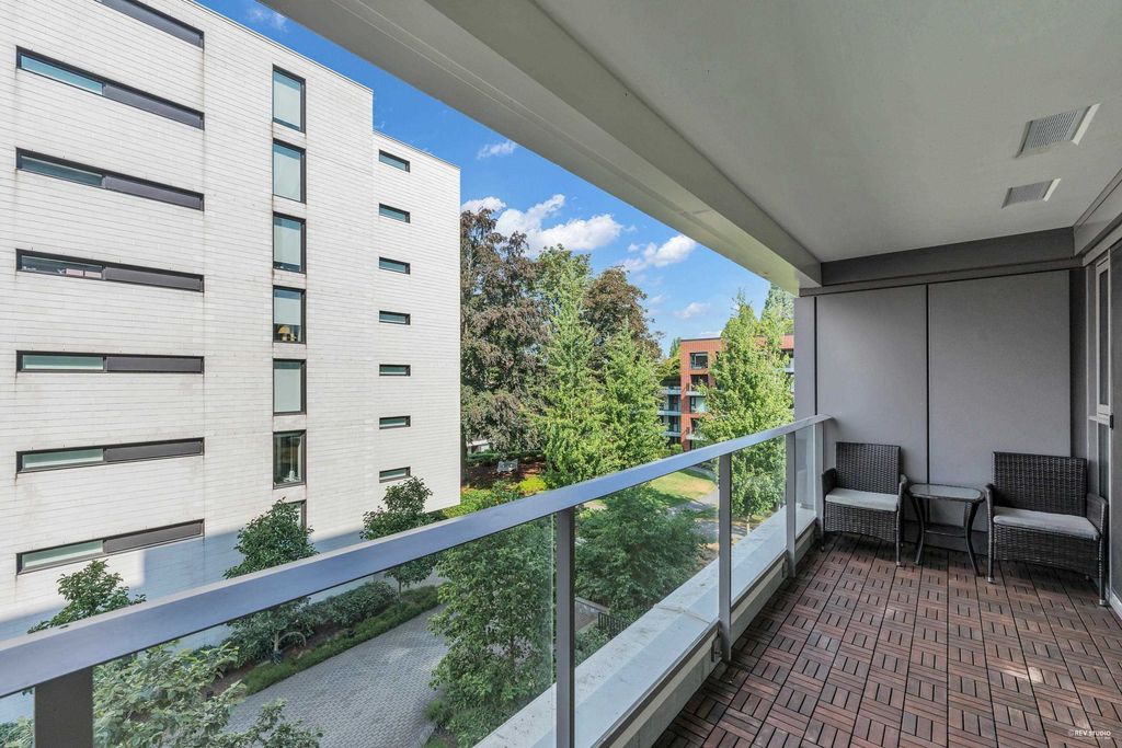 listing image 1101711142860465190