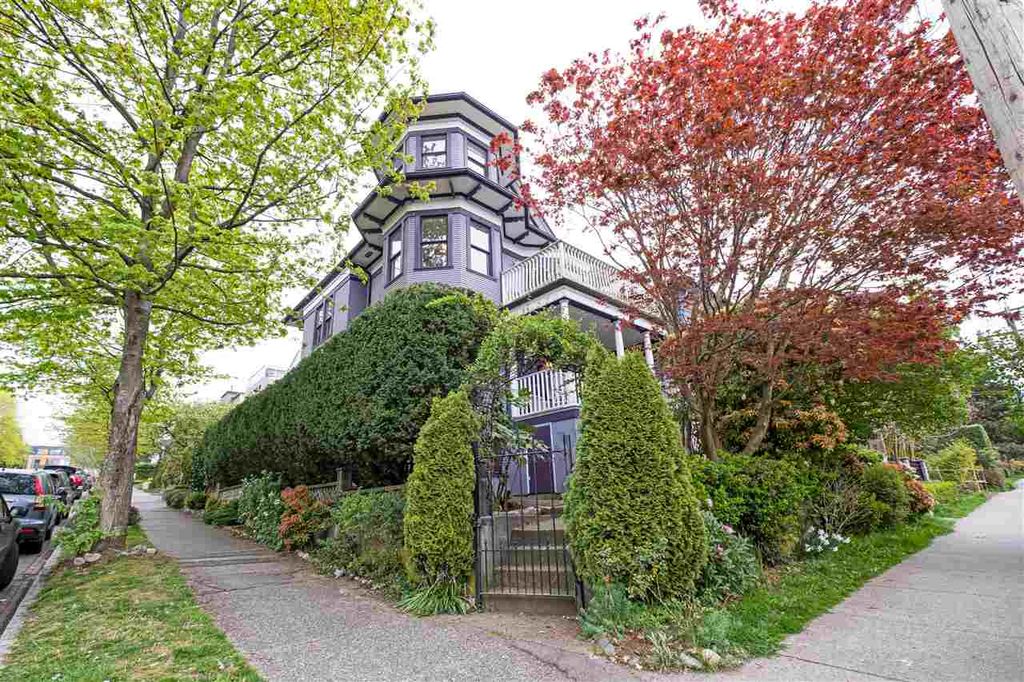 listing image 1101681690591804191