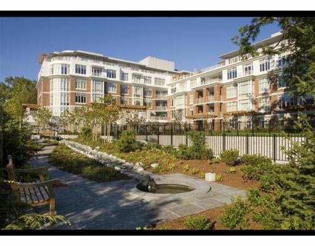 listing image 1102102315259427552