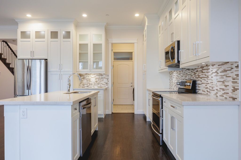 listing image 1103399047542629422