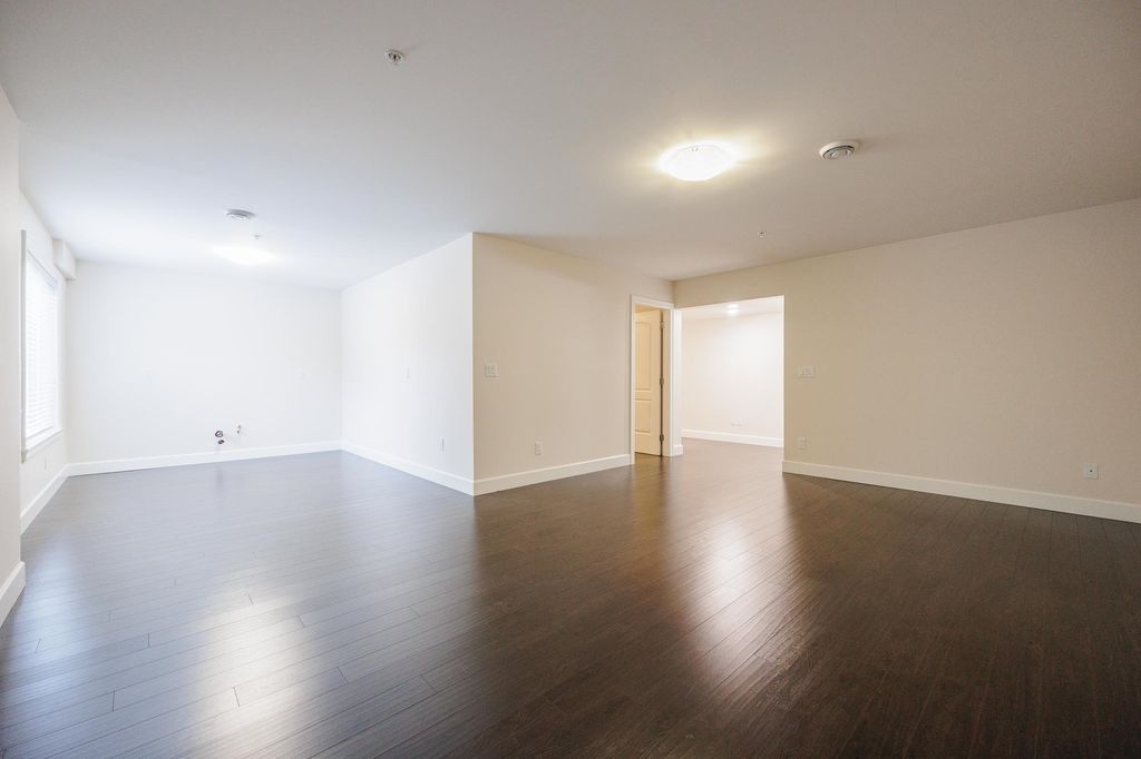 listing image 1109817924190580905