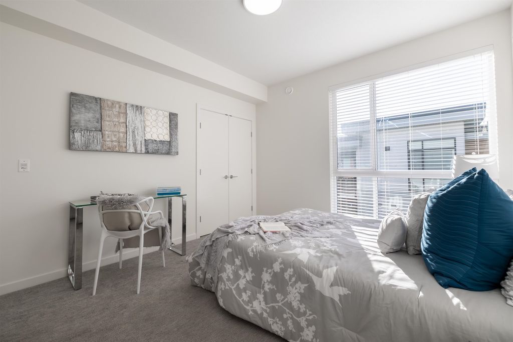 listing image 1101083328938697329