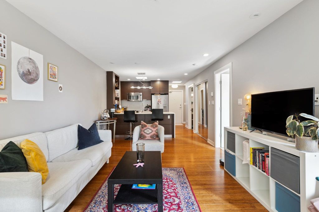 listing image 1107788320502745843