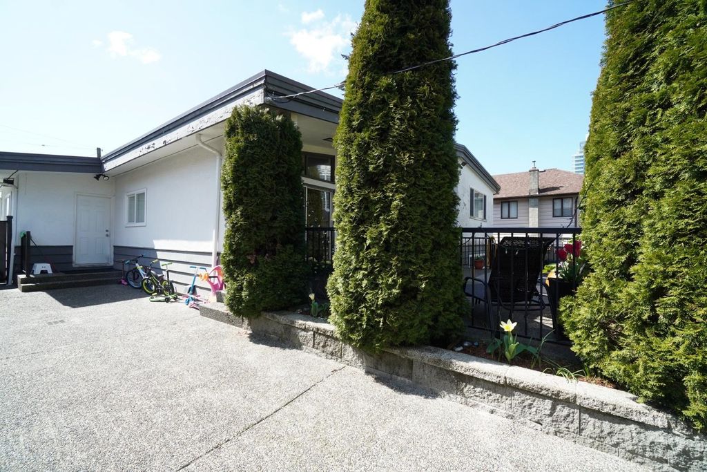 listing image 1108154024126686810