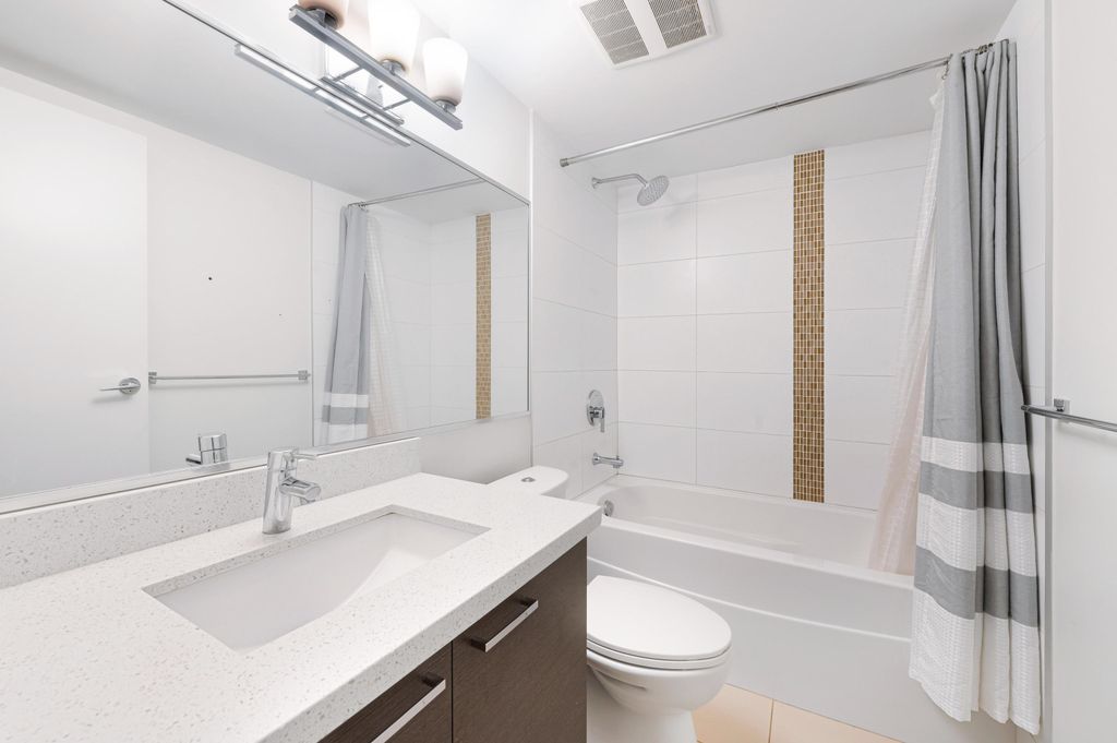 listing image 1105995143138896738