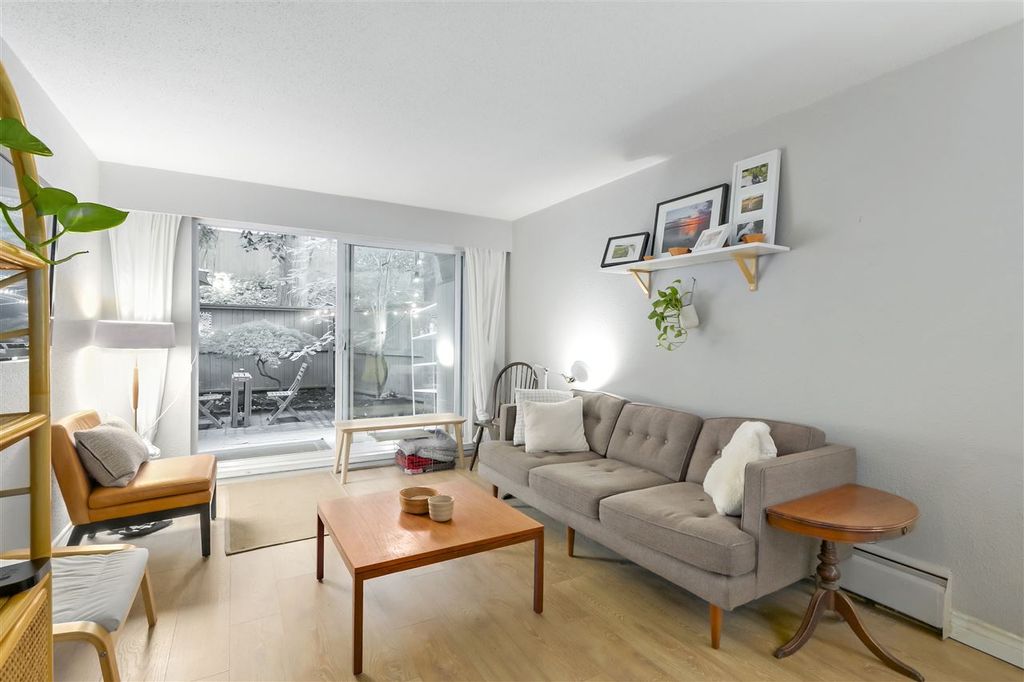 listing image 1107376934214877482