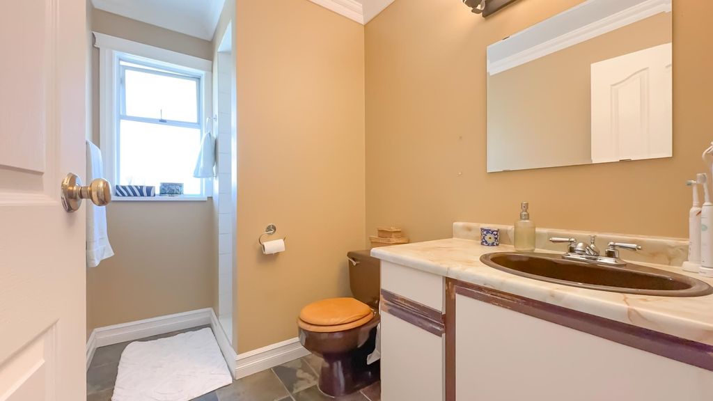 listing image 1102416334461997843